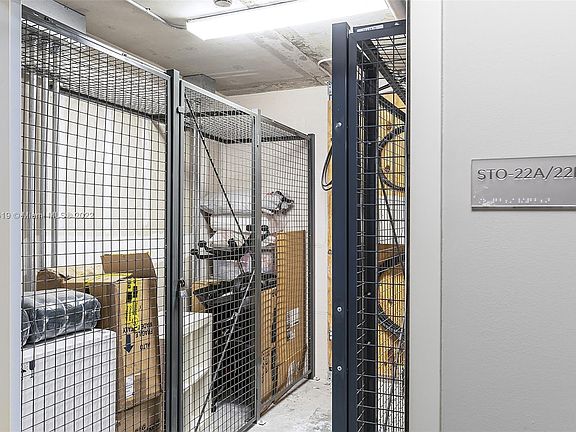 4th image of 1300 S Miami Ave #2211