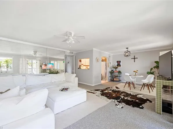 1950 Gulf Shore BLVD N #204, NAPLES, FL 34102