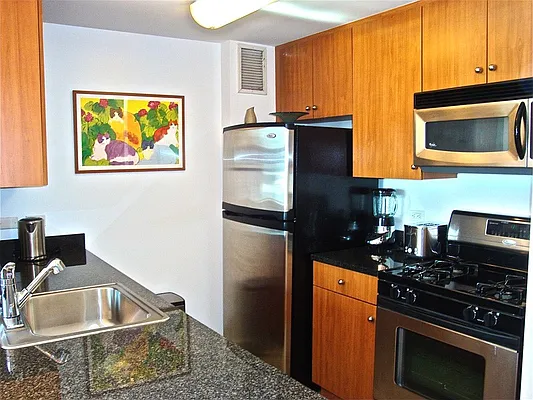 Rented by Sotheby's International Realty | media 27
