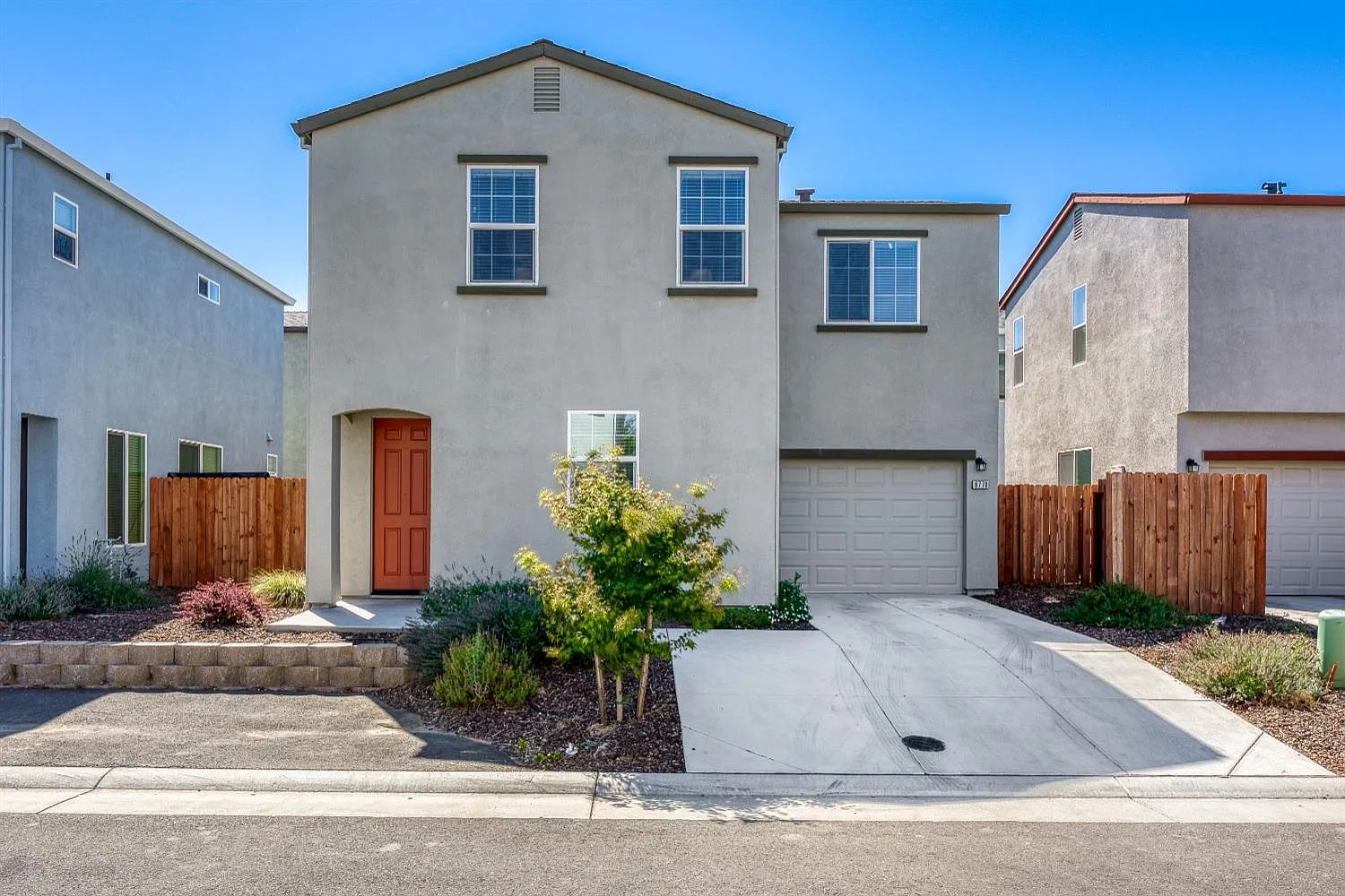 6770 Jujube Ln photo 1