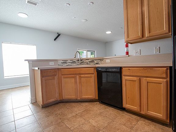 4th image of 3702 Longleaf Forest Ln