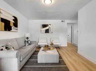 5551 S Delaware St APT 4, Littleton, CO 80120