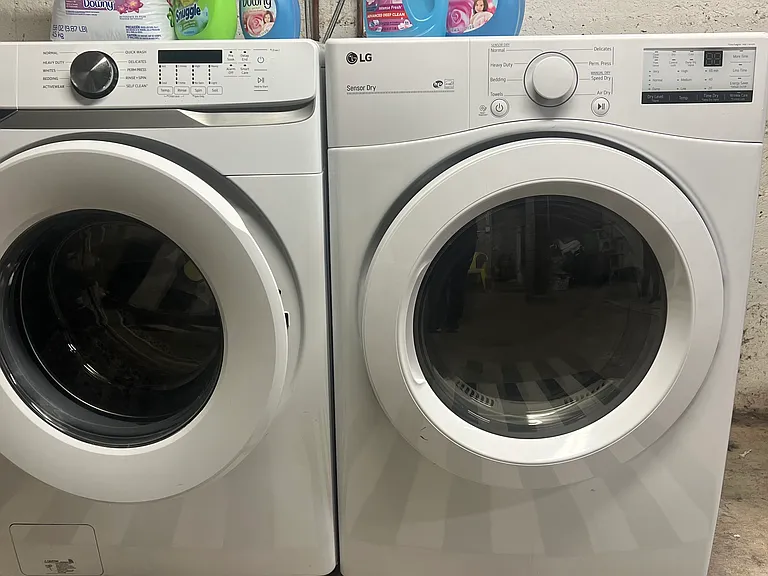 Laundry (in basement)