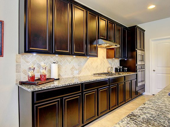 2nd image of 600 Purtis Creek Ln