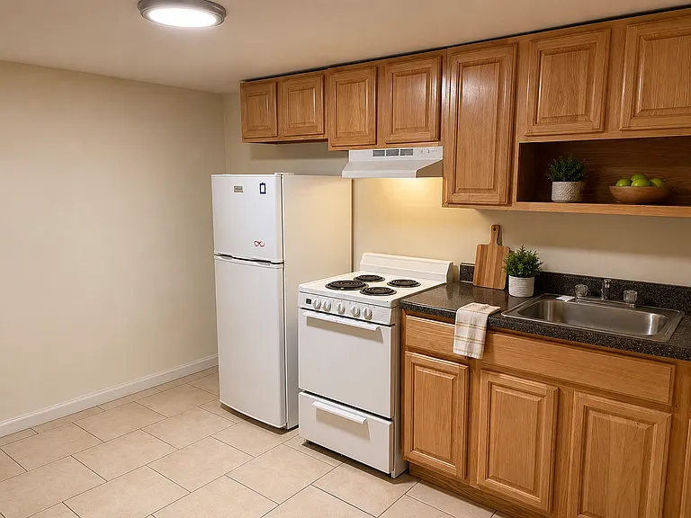 191A Vernon Ave #B — Photo 1