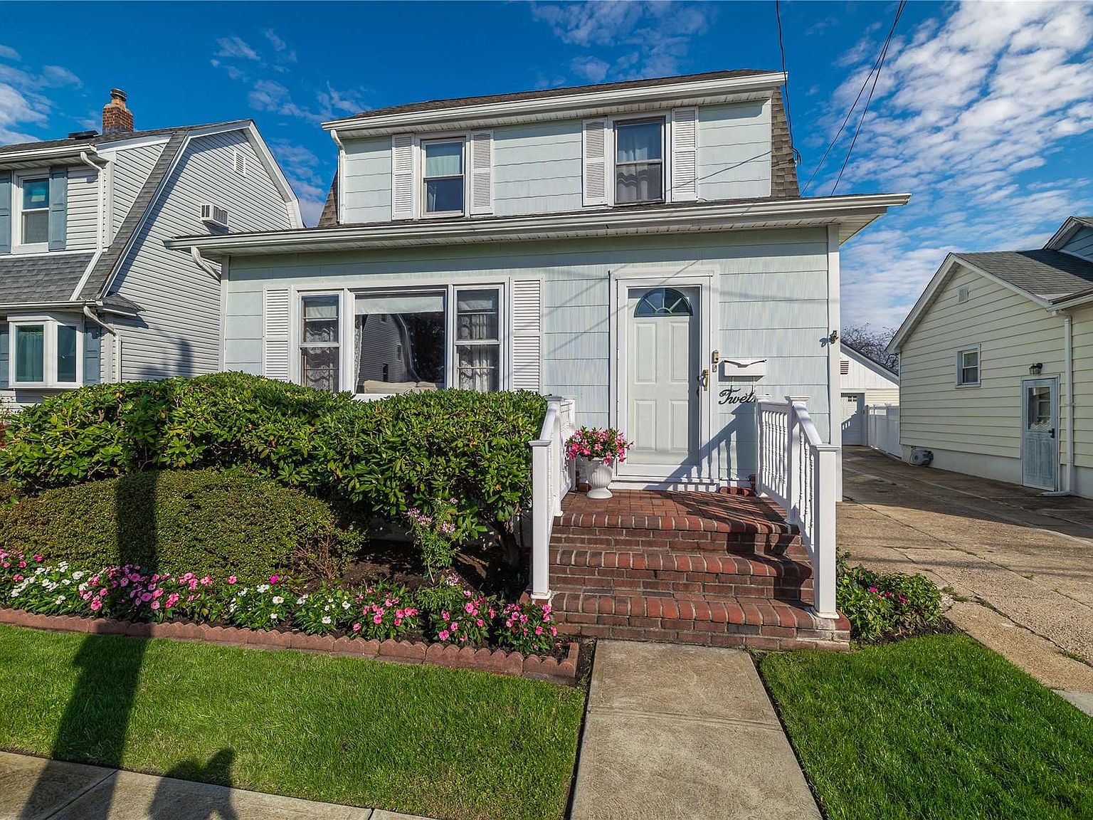 12 Bedford Court, Bellmore, NY 11710 MLS 3510103 Zillow