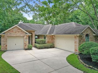 23 Snow Woods Ct, Conroe, TX 77385