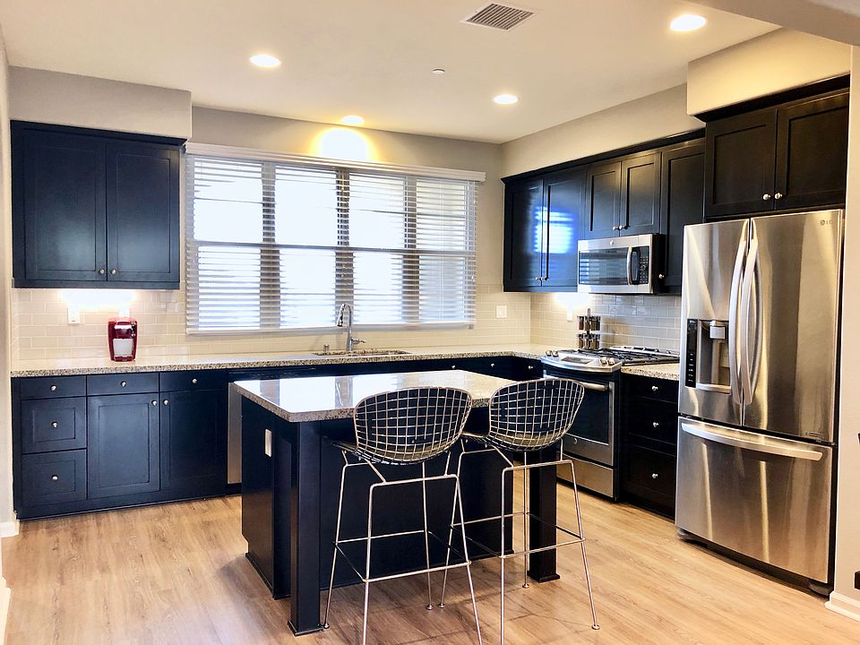 1st image of 806 Citrus Ct