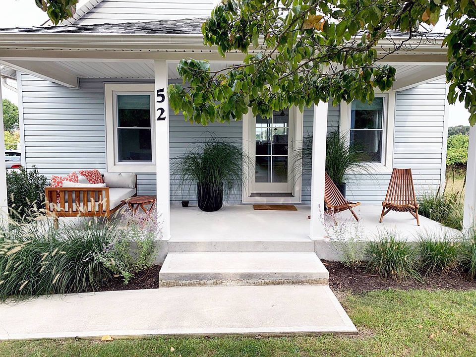 1st image of 52 Newtown Rd