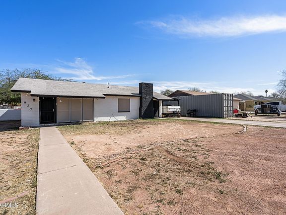 2nd image of 920 N COOLIDGE Avenue