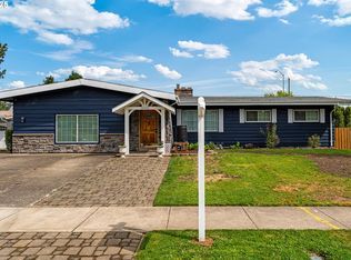 14345 NE Knott St, Portland, OR 97230