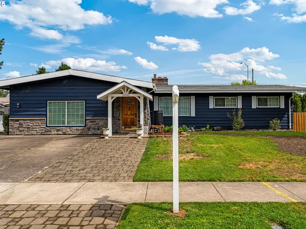 14345 NE Knott St, Portland, OR 97230