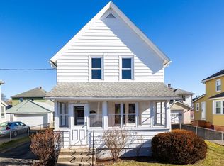 17 Warren St, Ludlow, MA 01056