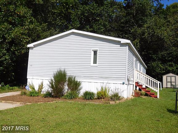 2nd image of 401 Boones Dr