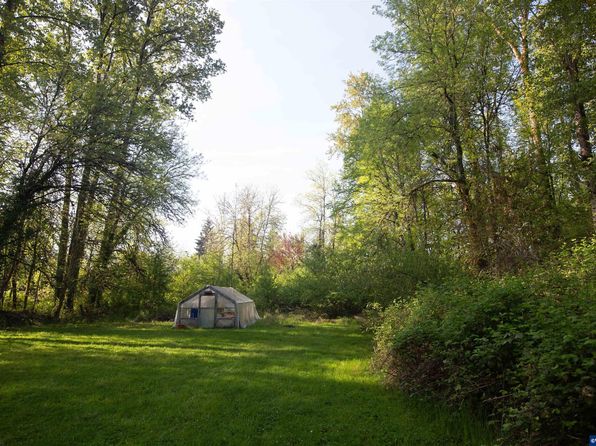 1835 SW Edging Dr, Corvallis, OR 97333