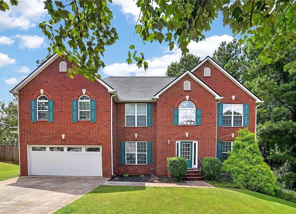 1st image of 29 Creekview Ct