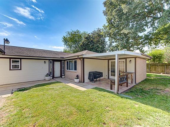 4th image of 22410 Goldstone Dr
