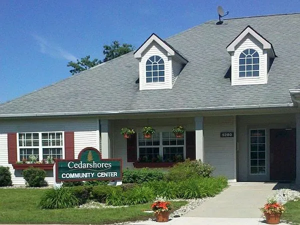 Cedarshores Apartments