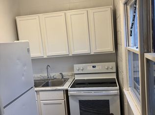 906 Gilbert St #3, Charles City, IA 50616