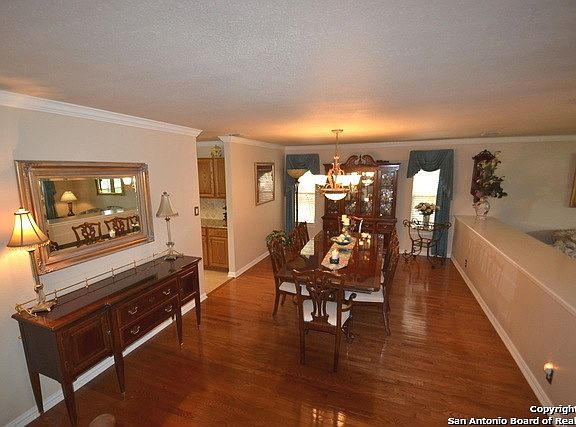 4th image of 9606 Wicklow Dr