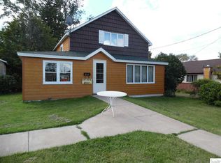 209 N 11th Ave E, Ashland, WI 54806