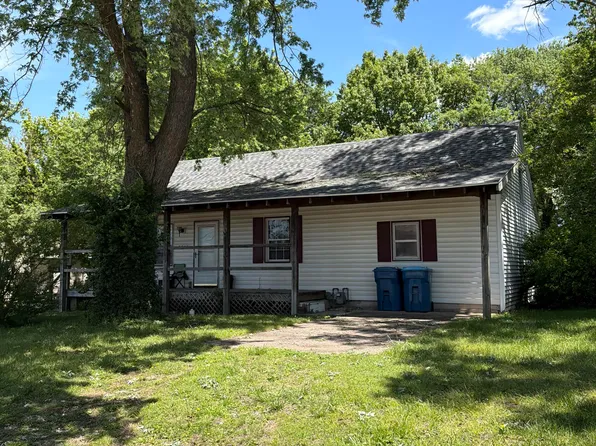 2258 N Weller Avenue, Springfield, MO 65803