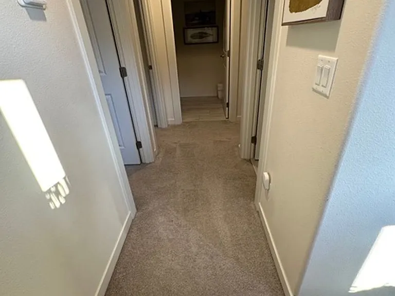 692 W Willitts St — Photo 23