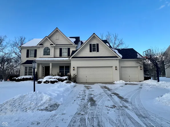 8636 Sommerwood Dr, Noblesville, IN 46060