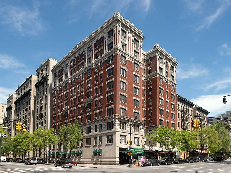 501 W 110th St #2G — Photo 17