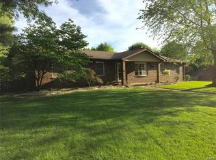 10 Rushmore Dr, Glen Carbon, IL