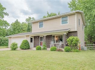 2943 Wellington Dr E, Eau Claire, WI 54703