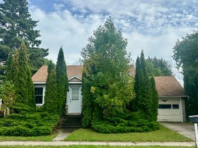 219 S F St, Cheboygan, MI, 49721