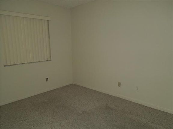 4th image of 17000 NW 67th Ave APT 222