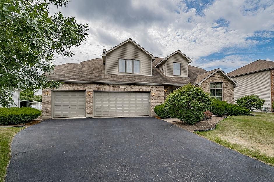 1st image of 13226 S Blackstone Ln