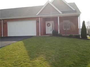 9 Manor Dr #C-6B, Grove City, PA