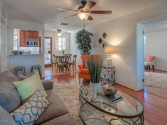 3rd image of 2618 E Alta Vista St