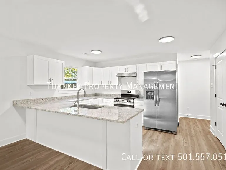 4108 Longcoy St — Photo 2