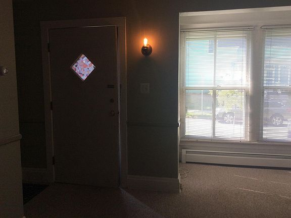 4th image of 621 E Ann St APT 4