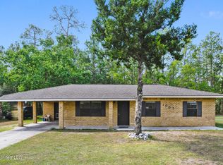 1007 Rue De Lasalle St, Waveland, MS 39576