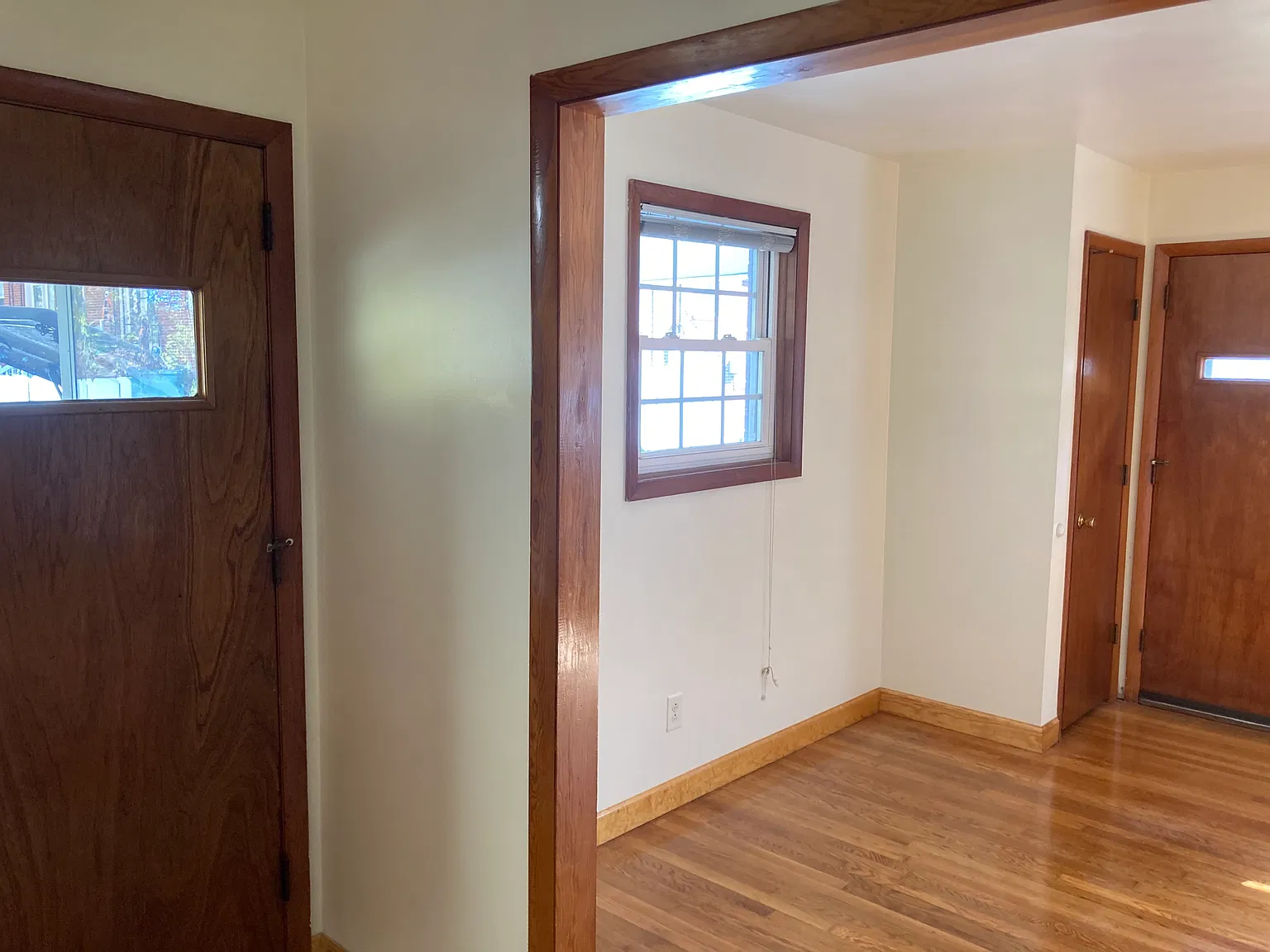 2 bed, 800 sqft, $1,300 — Photo 4