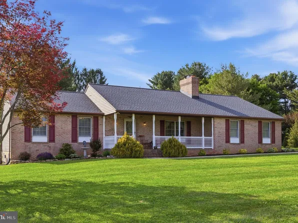 18310 Upper Beckleysville Rd, Hampstead, MD 21074