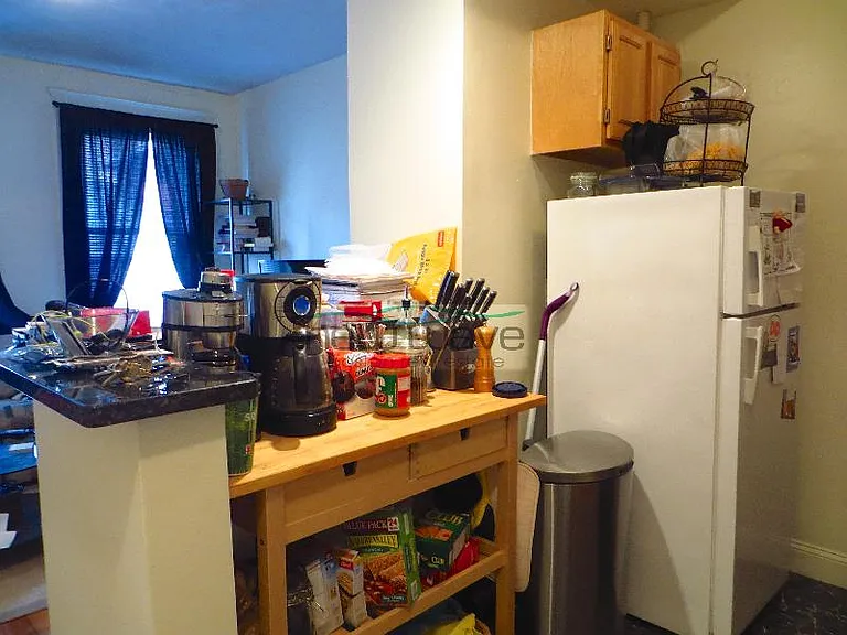 51 Queensberry St #16 — Photo 20