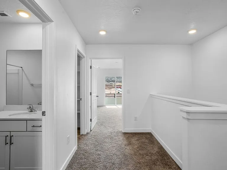 2775 E Rushpink Ln — Photo 40