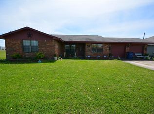 419 W 9th St, Freeport, TX 77541