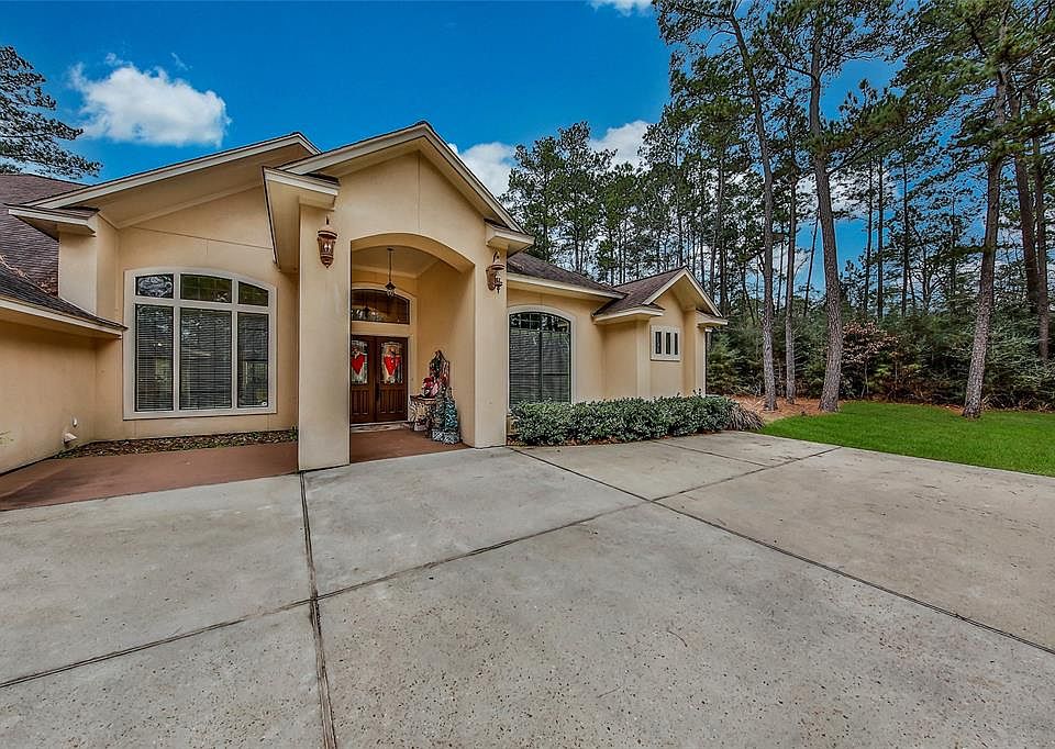 1st image of 26767 Bayou Tesch Dr