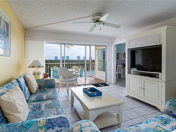 5th image of 26371 Hickory Blvd APT 503