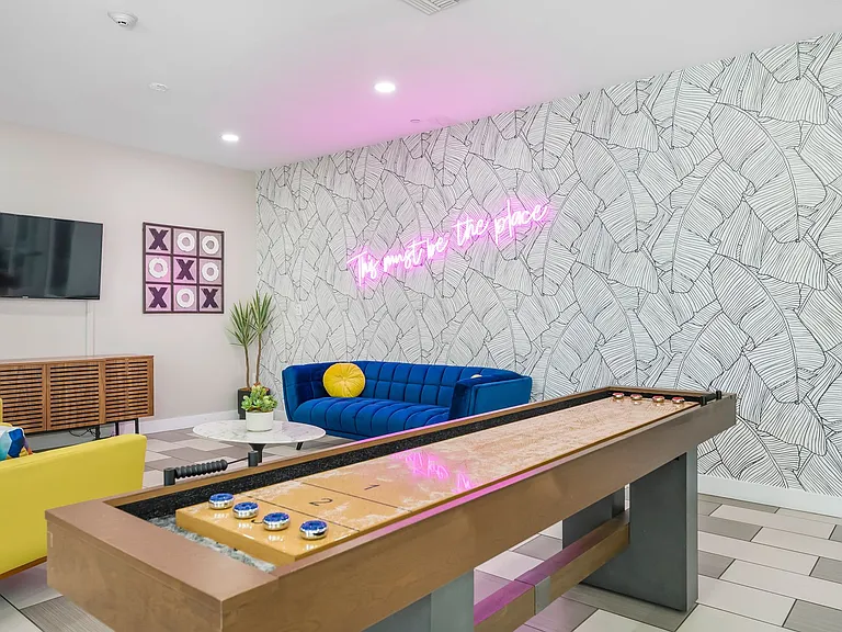 Axis 2300 Apartments — Photo 47