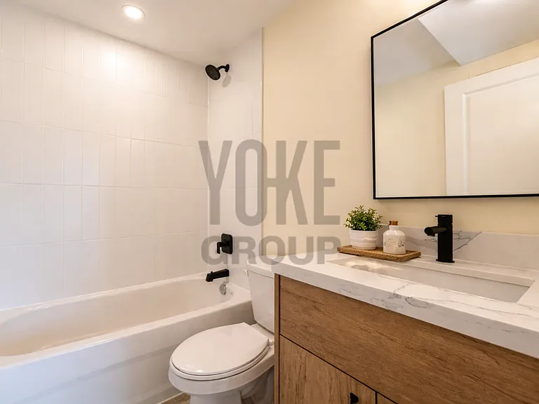 11 Robert St — Photo 24