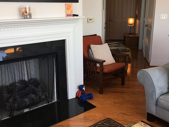 2nd image of 414 Water St Unit 2404