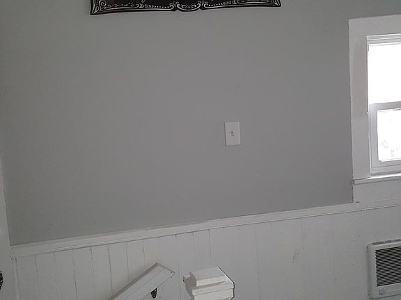 back common area laundry